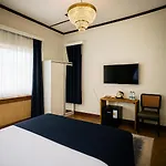 Palm Bueyuekada Hotel *