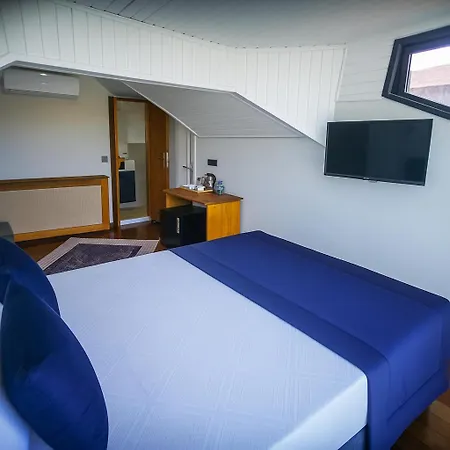 Palm Bueyuekada מלון *