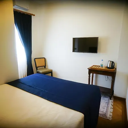 Hotel Palm Bueyuekada *