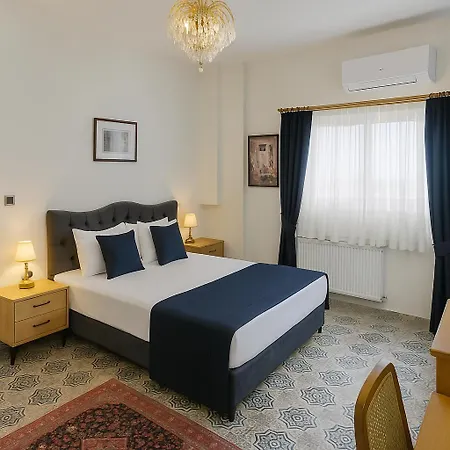 Palm Bueyuekada * Istanbul