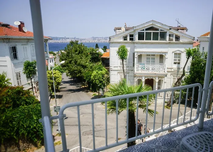 Hotel Palm Bueyuekada